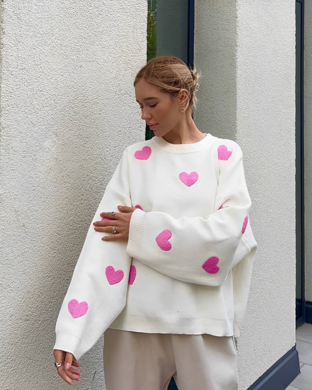 LOVE TO THE MOON Comfy Sweater – Cotton, Oversized Fit, and Timeless Design