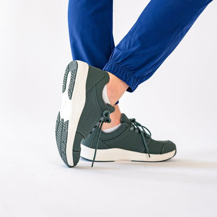 Stride Cushion Work Shoes for Comfort & Pain-Free | Non-Slip, Easy to Clean, Fluid-Resistant